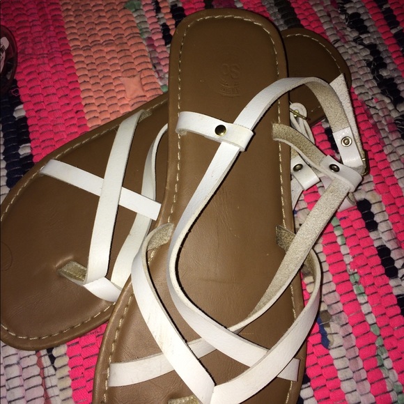 Sandals - Picture 3 of 3